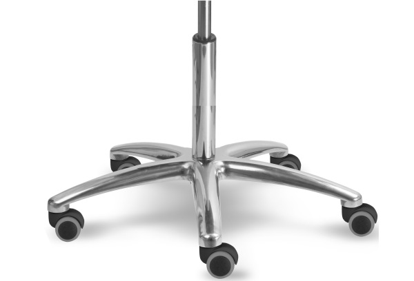 Výška sedu 57-77 cm (VPMI), vysoký piest, priemer kríža 50 cm