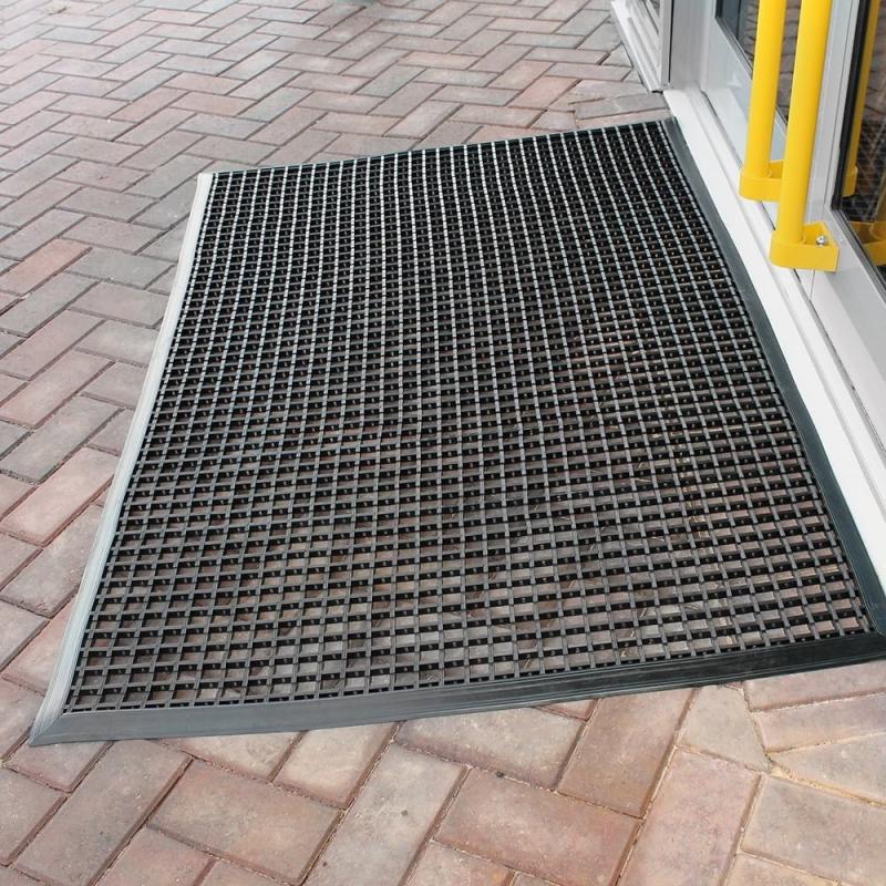 COBA Vstupná čistiaca rohož ENTRAMAT HEAVY DUTY STANDARD 60x120 cm čierna